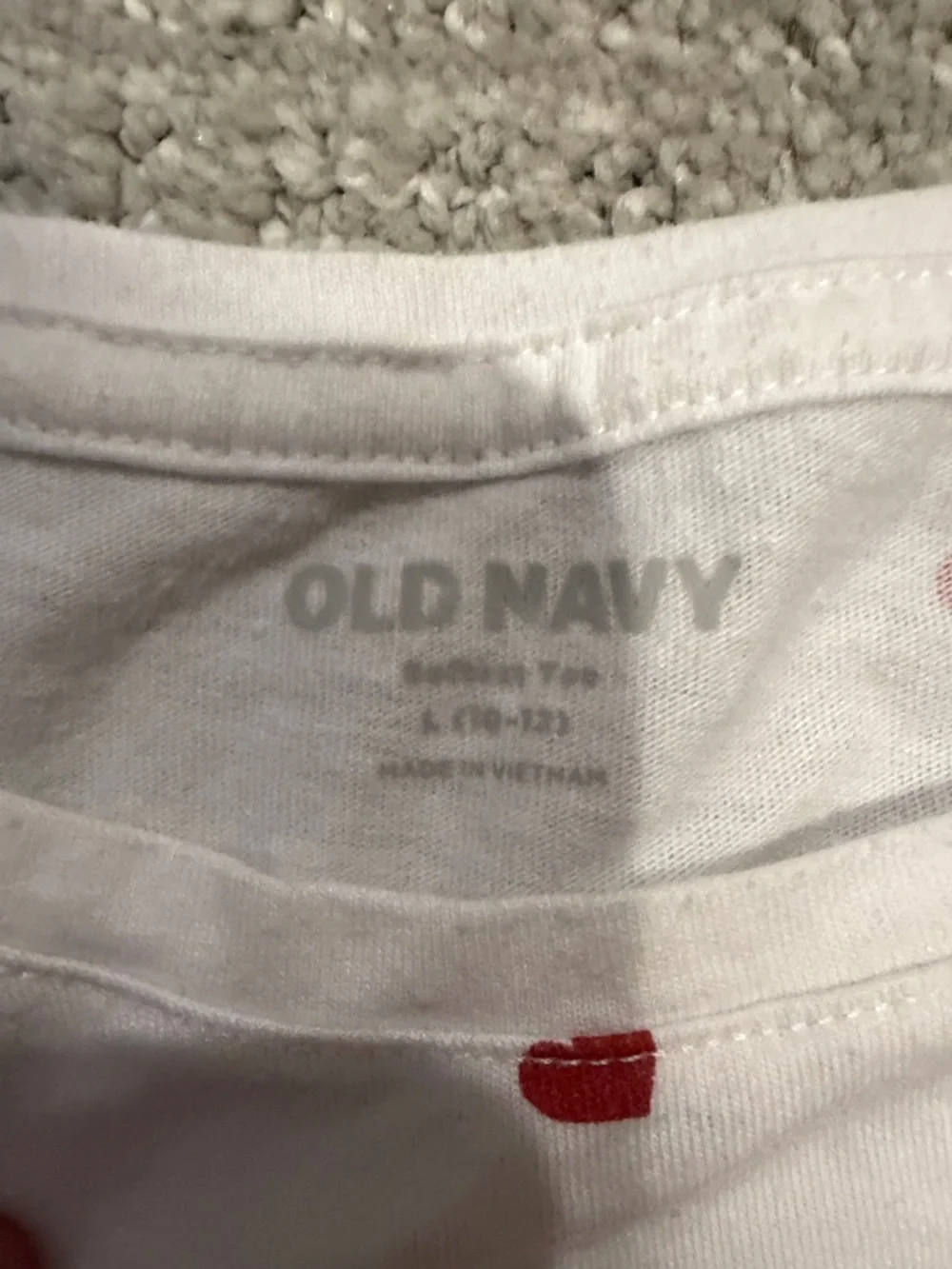 Old Navy White Long Sleeve Tee with Red Heart Print - Picture 3 of 3